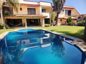 Jardín Casa Chalma con Alberca, Billar & Vóleibol